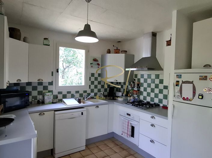 Image No.6-2 Bed House for sale