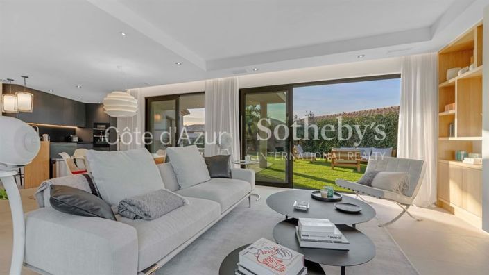 Image No.5-3 Bed House for sale