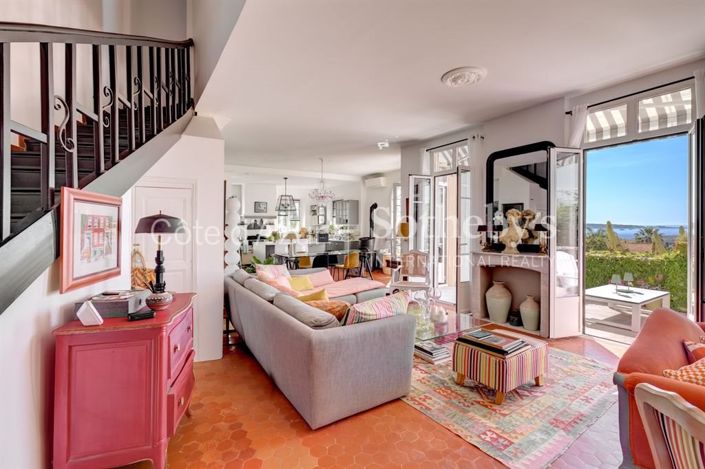 Image No.3-Propriété de 4 chambres à vendre à Golfe Juan