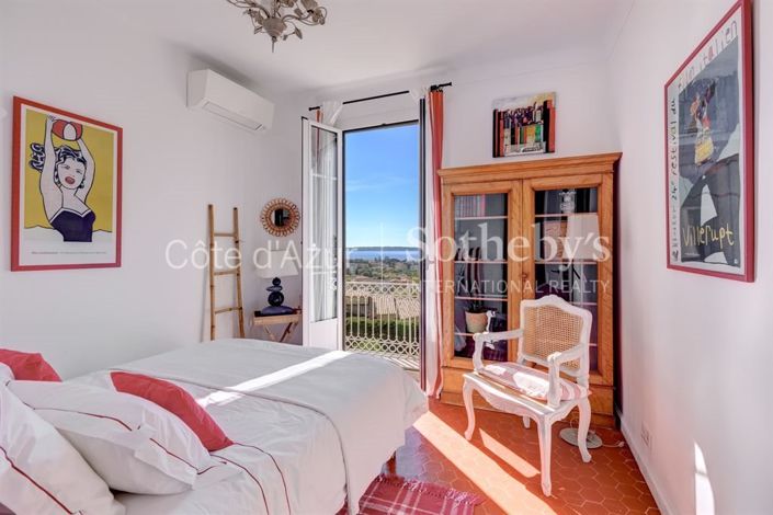 Image No.5-Propriété de 4 chambres à vendre à Golfe Juan