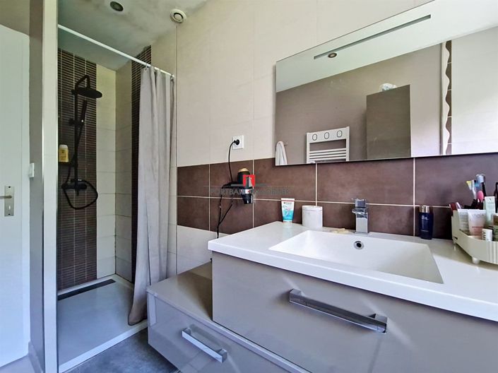 Image No.13-3 Bed House for sale
