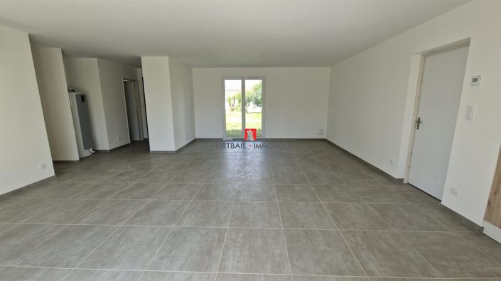 Image No.5-3 Bed House for sale