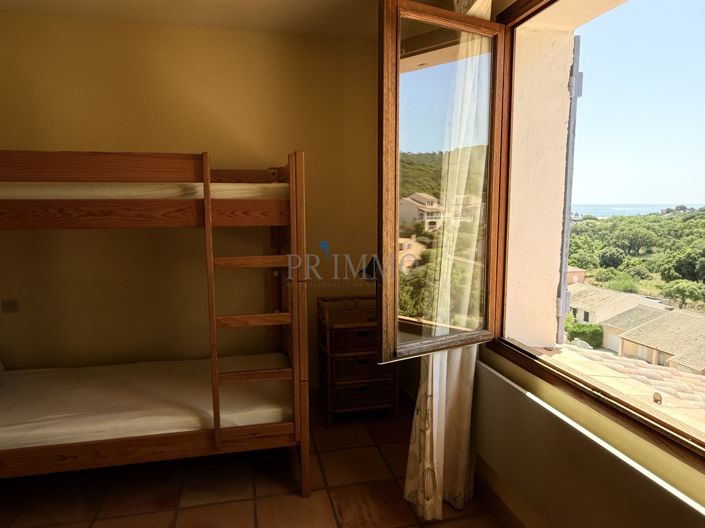 Image No.22-4 Bed House for sale