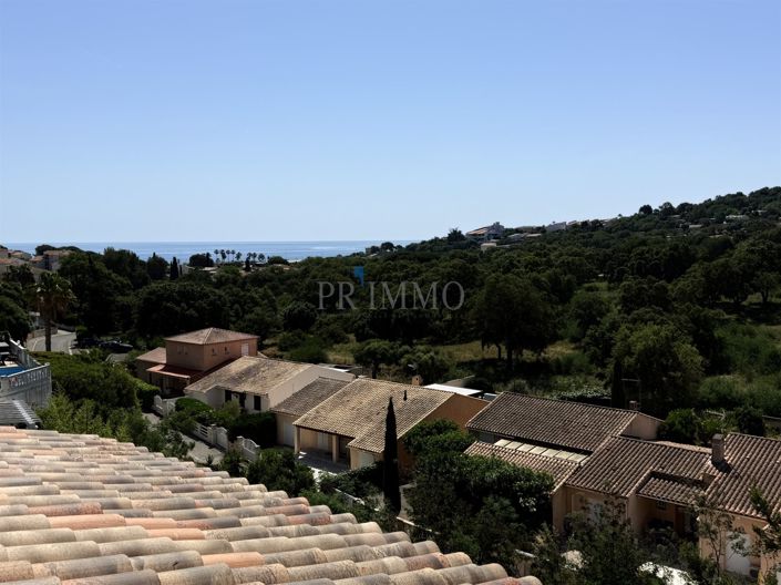 Image No.5-4 Bed House for sale