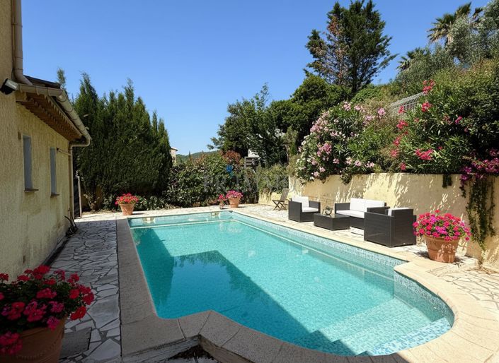 Image No.7-4 Bed House for sale