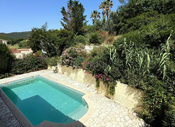 Image No.8-4 Bed House for sale