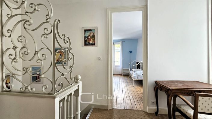 Image No.11-4 Bed House for sale