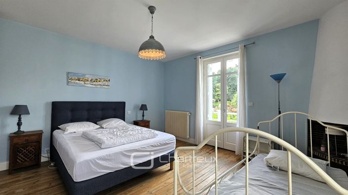 Image No.12-4 Bed House for sale