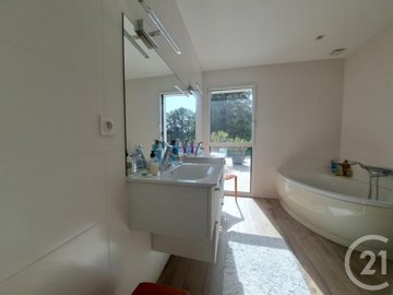 ayiud6d30jphhyse10