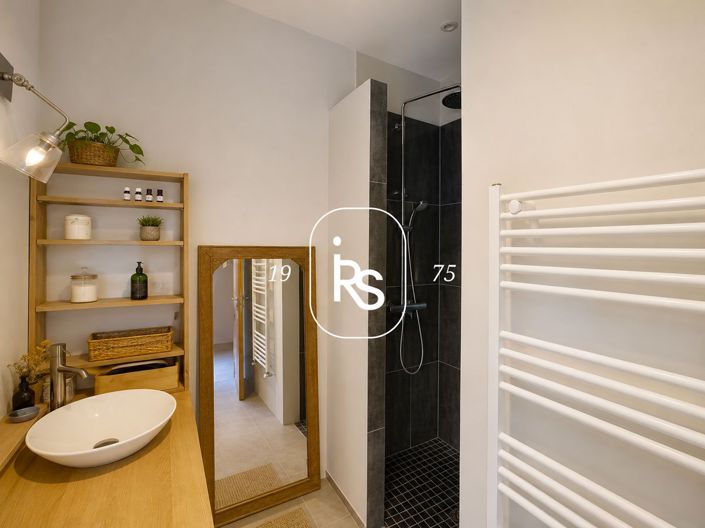 Image No.13-7 Bed House for sale