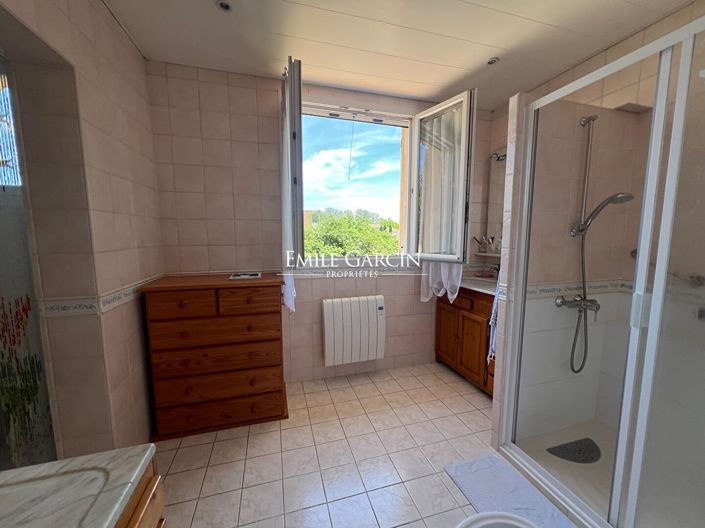 Image No.7-6 Bed House for sale