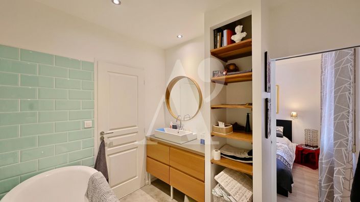 Image No.12-3 Bed Apartment for sale
