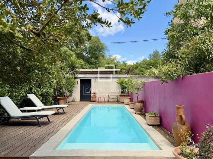 Image No.3-5 Bed House for sale