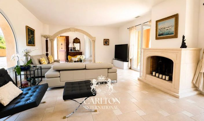 Image No.5-4 Bed House for sale