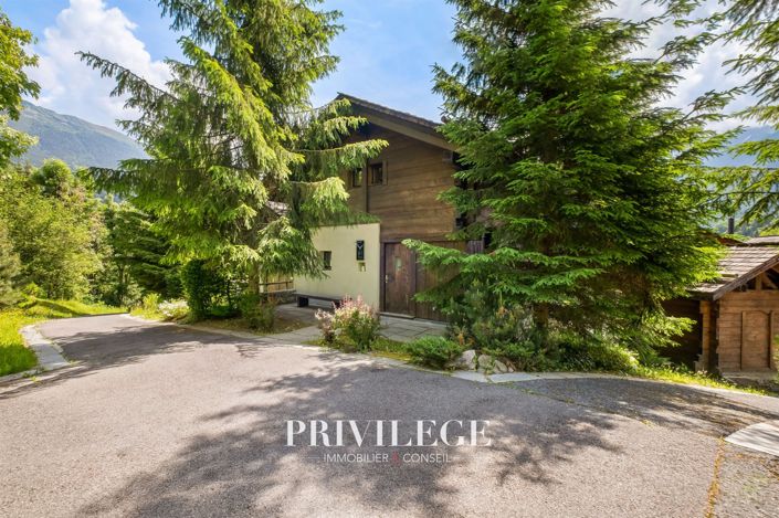 Image No.21-4 Bed House for sale
