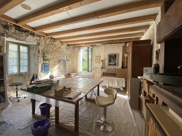 Image No.6-3 Bed House for sale