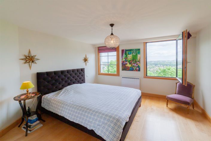 Image No.7-4 Bed House for sale