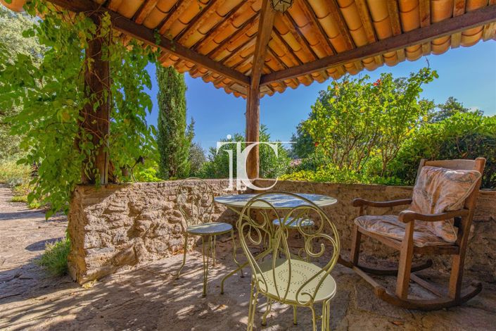 Image No.3-4 Bed House for sale