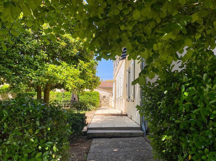 Image No.15-4 Bed House for sale