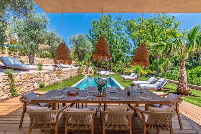 Image No.2-5 Bed House for sale