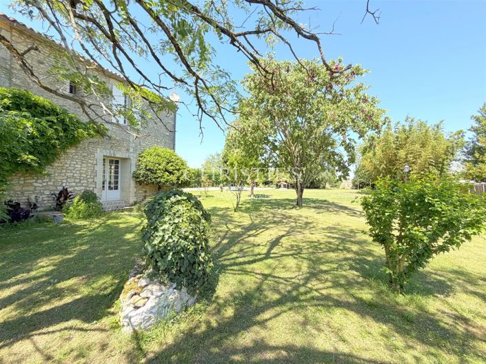Image No.10-8 Bed House for sale