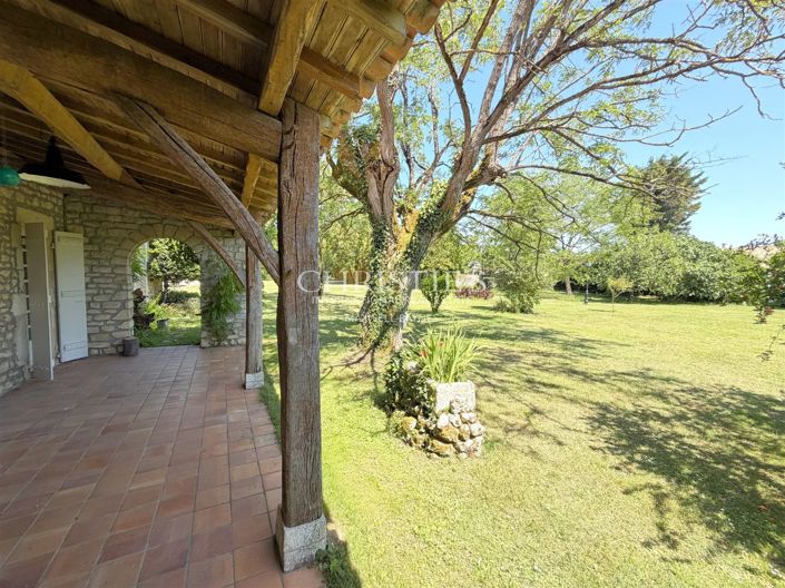Image No.11-8 Bed House for sale