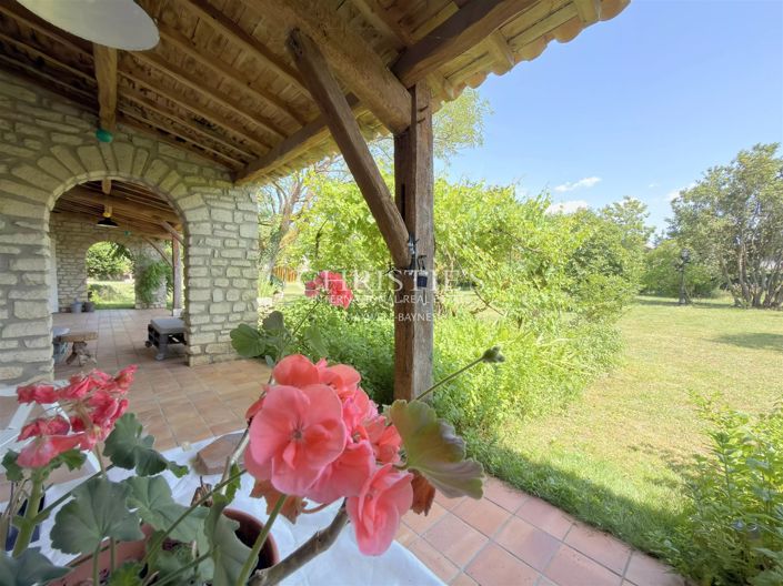 Image No.16-8 Bed House for sale