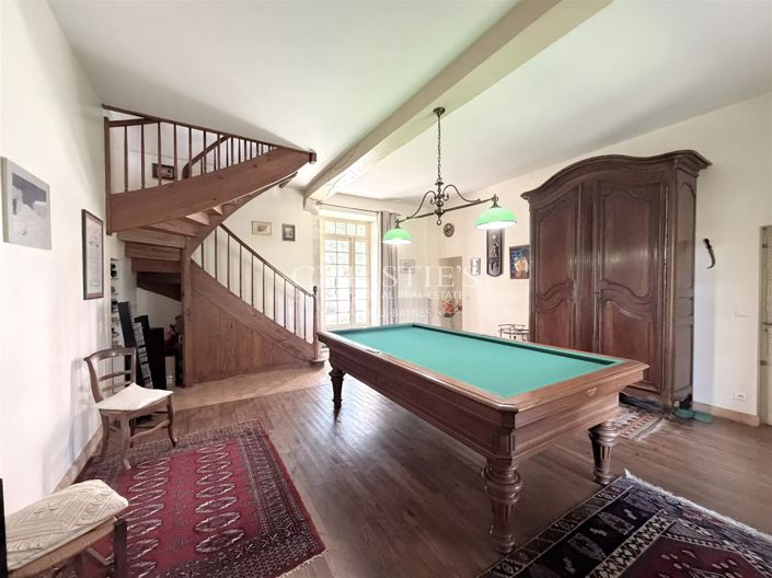 Image No.18-8 Bed House for sale