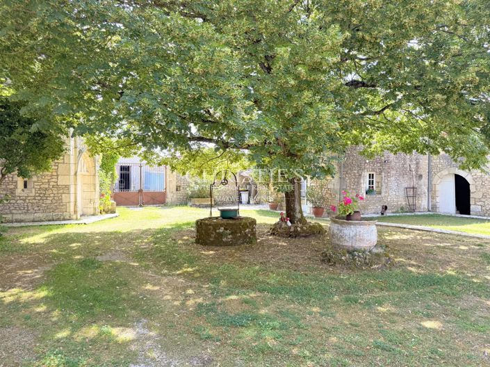 Image No.35-8 Bed House for sale