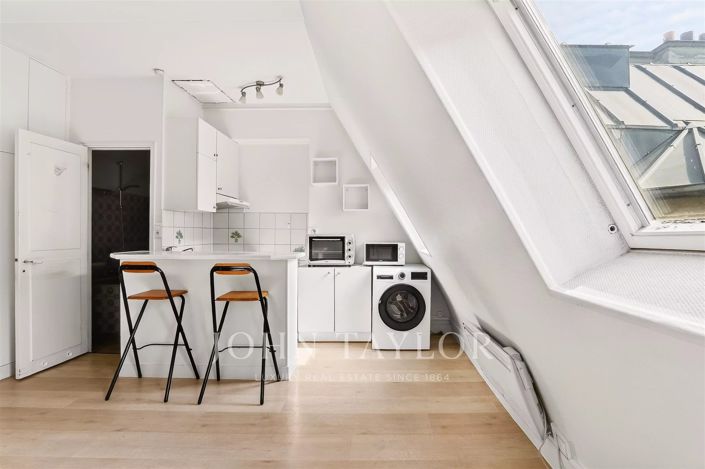 Image No.2-Appartement de 1 chambre à vendre à Paris