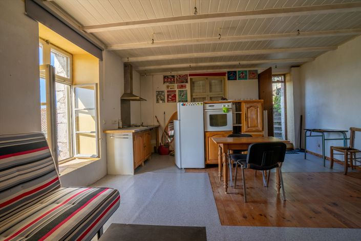 Image No.7-2 Bed House for sale