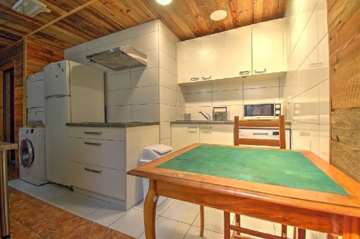 Image No.3-5 Bed House for sale