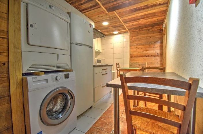Image No.4-5 Bed House for sale