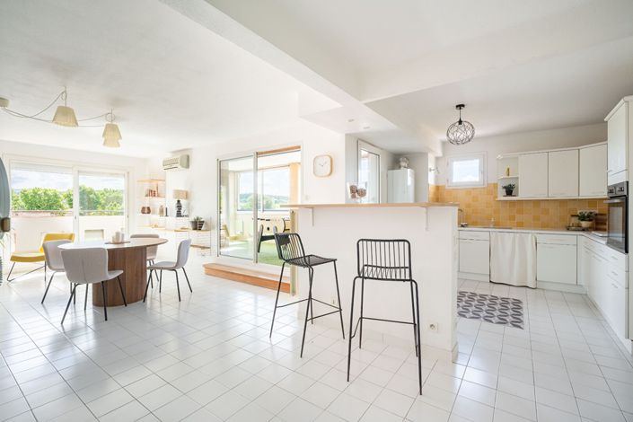 Image No.5-4 Bed Apartment for sale