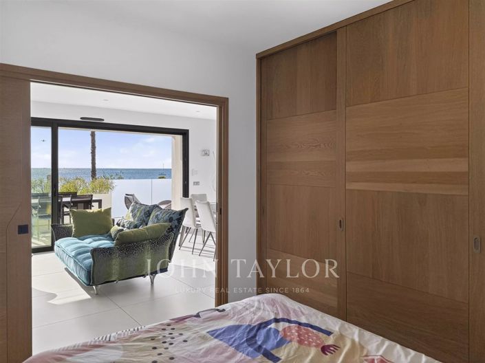 Image No.13-3 Bed House for sale