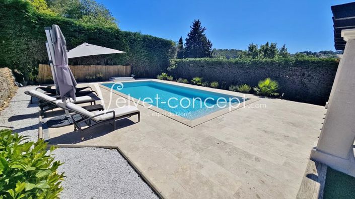 Image No.10-4 Bed House for sale