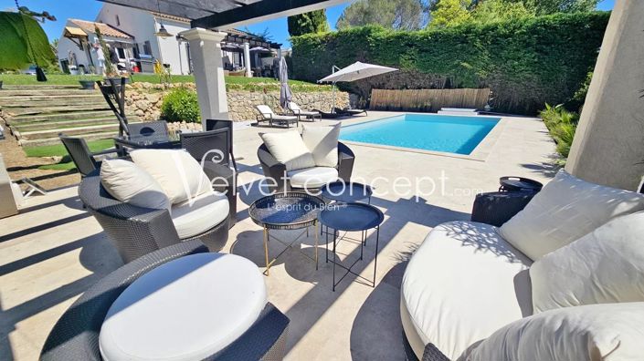 Image No.5-4 Bed House for sale