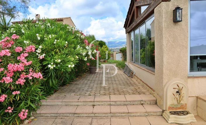 Image No.14-2 Bed House for sale