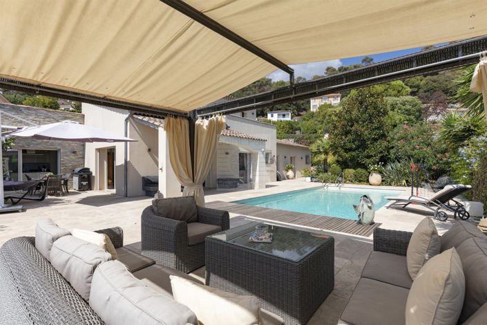 Image No.15-3 Bed House for sale