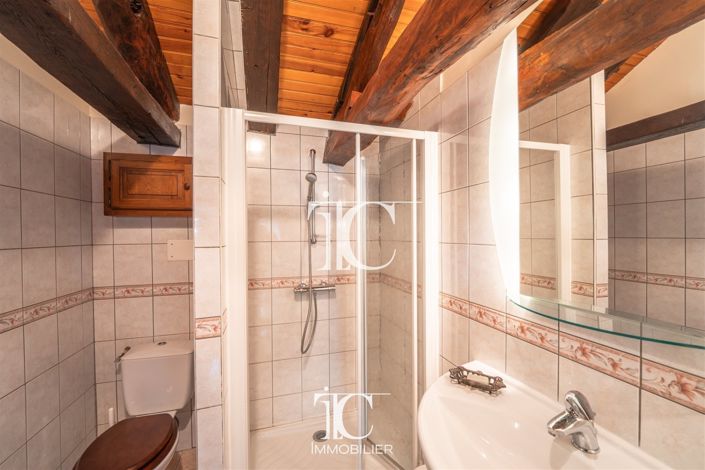 Image No.17-4 Bed House for sale