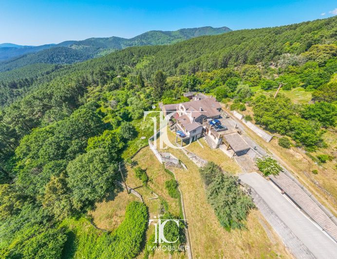 Image No.2-4 Bed House for sale