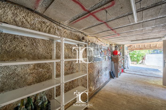 Image No.20-4 Bed House for sale