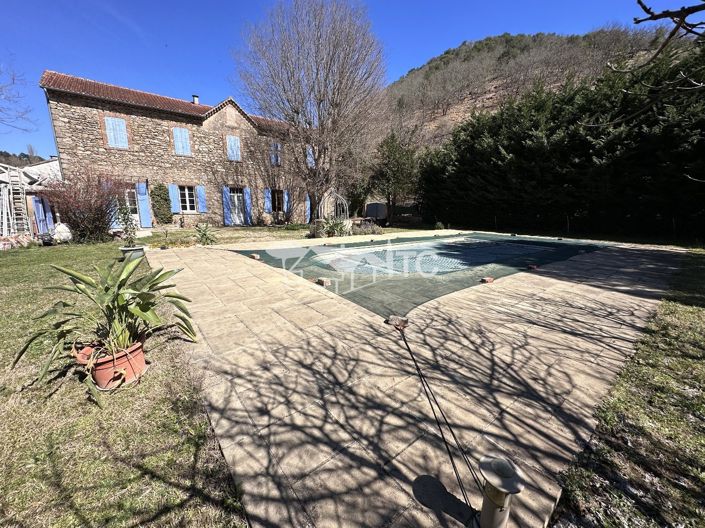 Image No.12-5 Bed House for sale