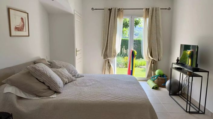 Image No.4-4 Bed House for sale