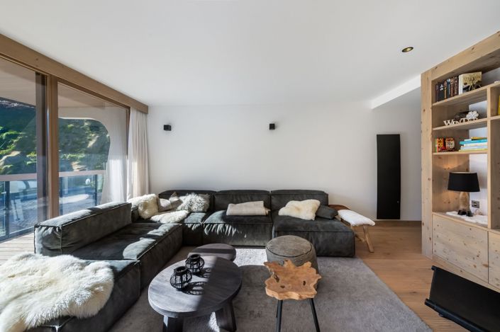 Image No.10-4 Bed Apartment for sale