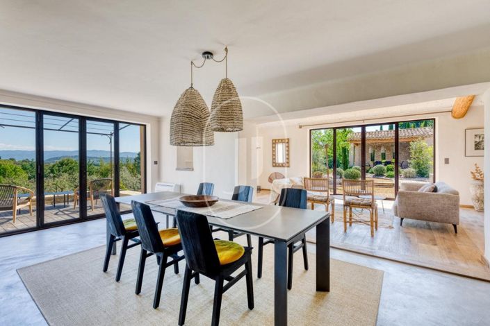 Image No.5-5 Bed House for sale