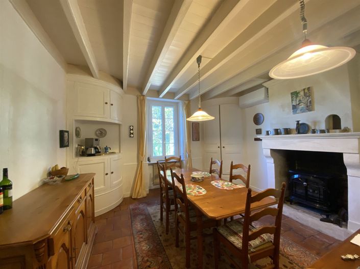 Image No.5-6 Bed House for sale