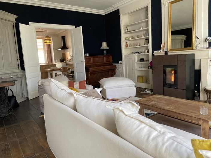 Image No.5-7 Bed House for sale