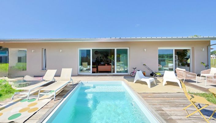 Image No.3-3 Bed House for sale