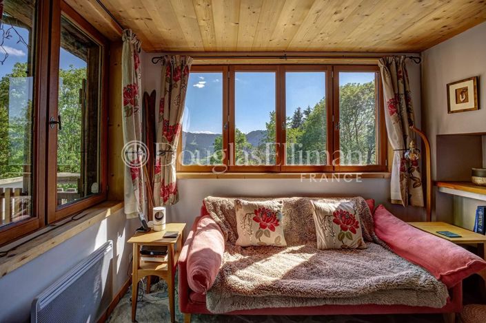 Image No.12-3 Bed House for sale